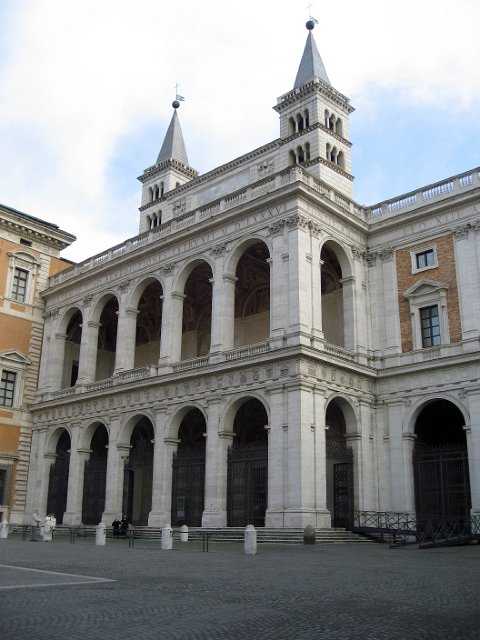 San Giovanni Basilica-01.JPG